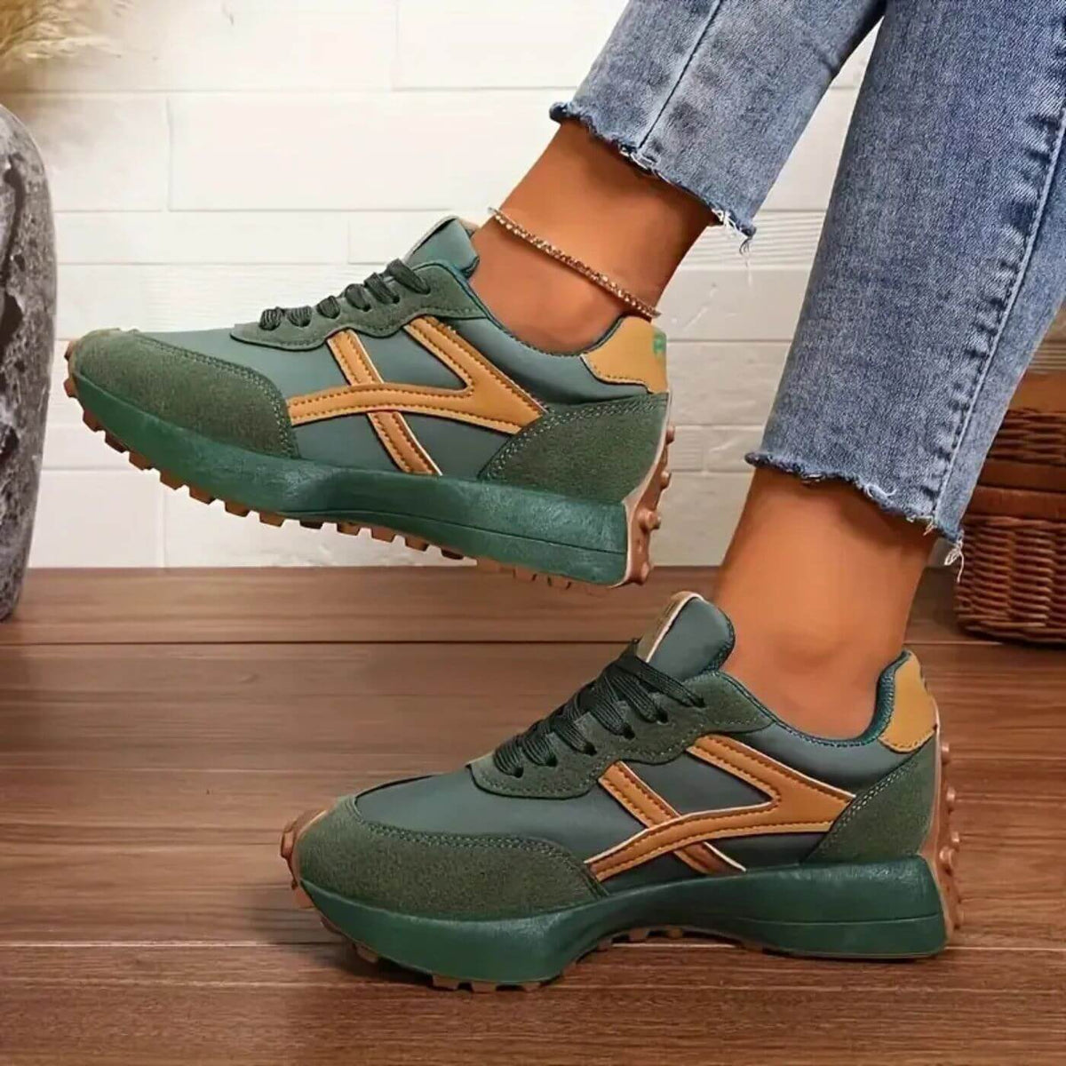 Kylee | Supportive Non-Slip Orthopedic Trainers